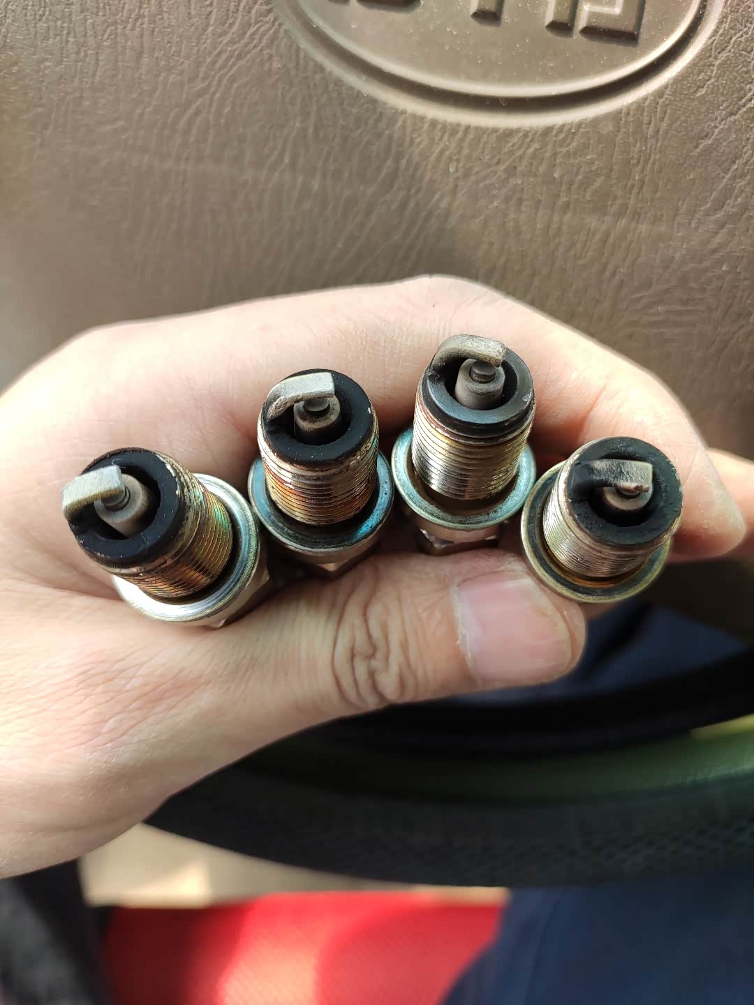 终于把k7rti火花塞换了86000公里473qb发动机