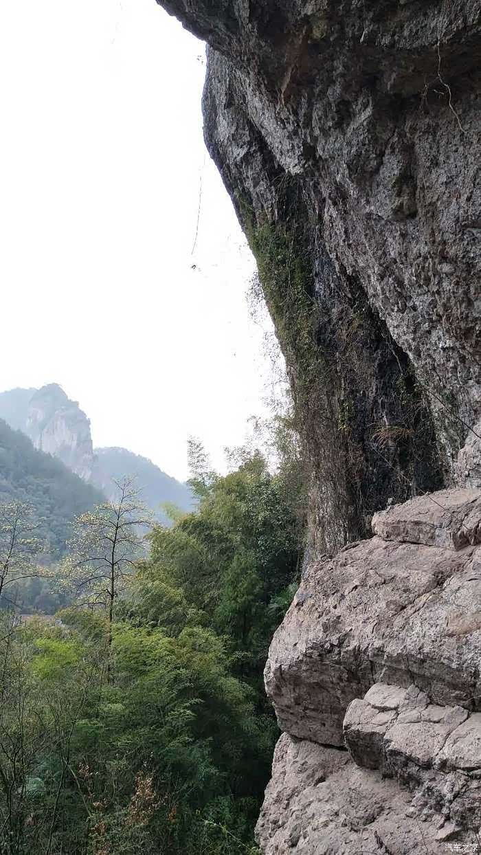 蓝天下的世外桃源——缙云岩门