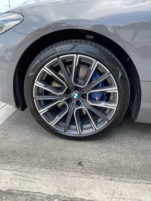 哪位大佬换了6gt轮毂那种款式好看