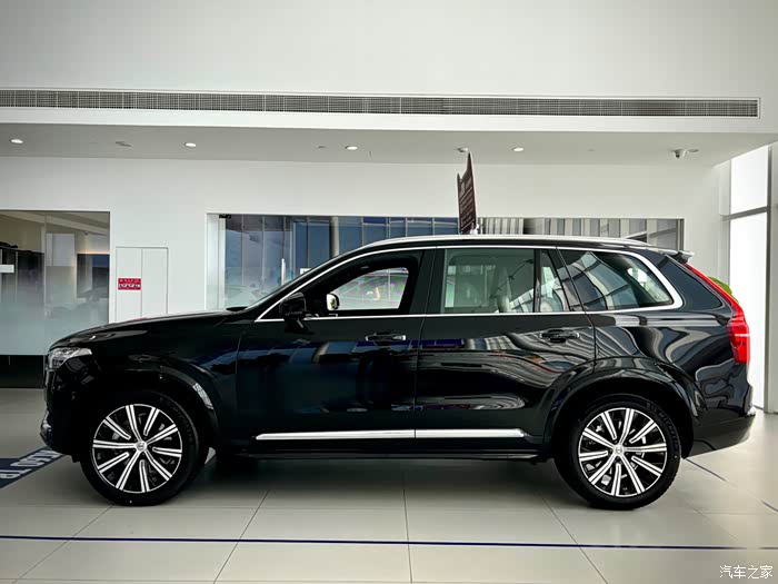 降温送关怀店内实拍沃尔沃xc90