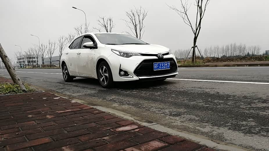 飞驰人生之雷凌