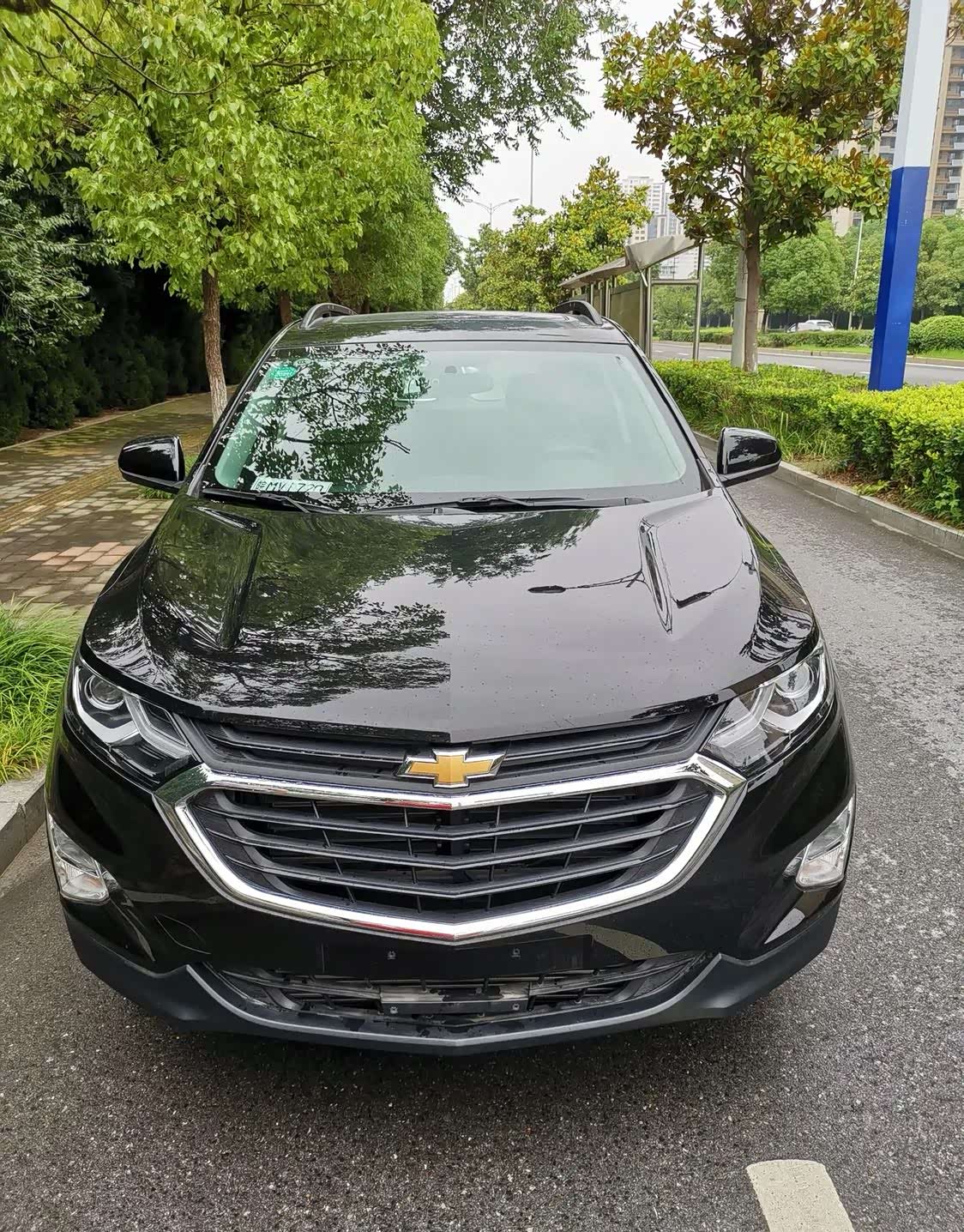 雪佛兰探界者黑色真的骚气