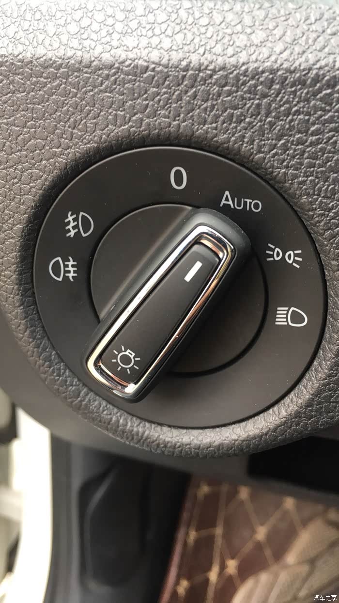 想买个靠谱的自动大灯开关.