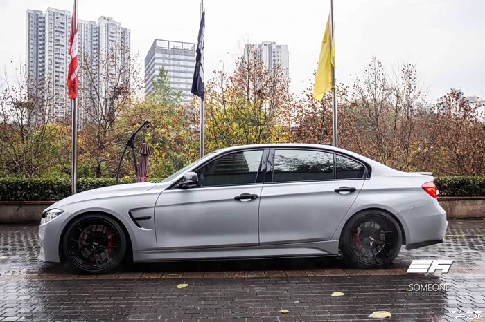 【图】330im曜夜版亮火山灰膜改色作业 p排党乡村高清大片_宝马3系