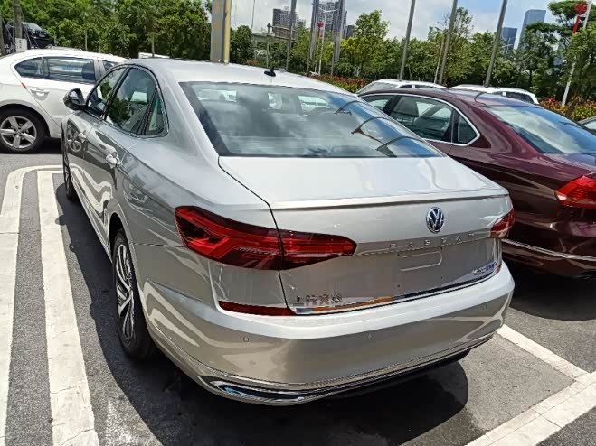 【图】豪华版珠光银提车作业加认证_帕萨特新能源论坛_汽车之家论坛