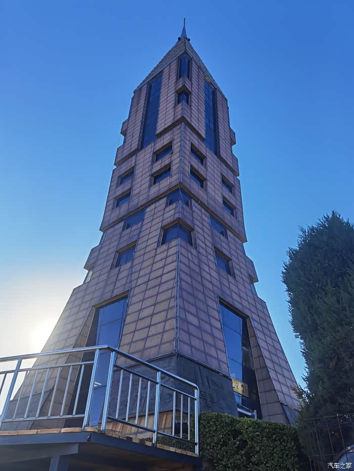 喜迎2022太平河的冀之光塔