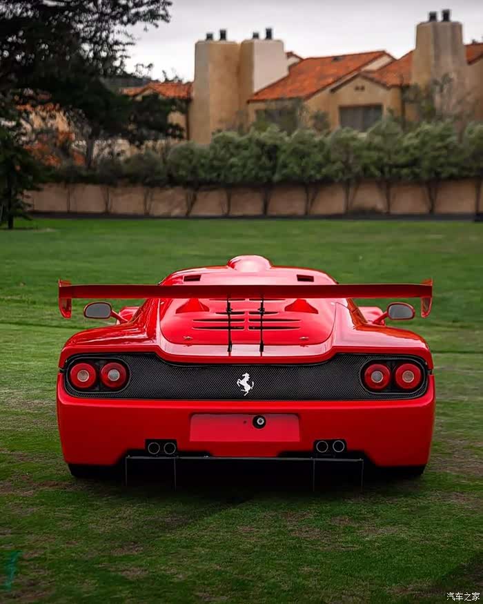 黑色法拉利f50gt帅的一塌糊涂
