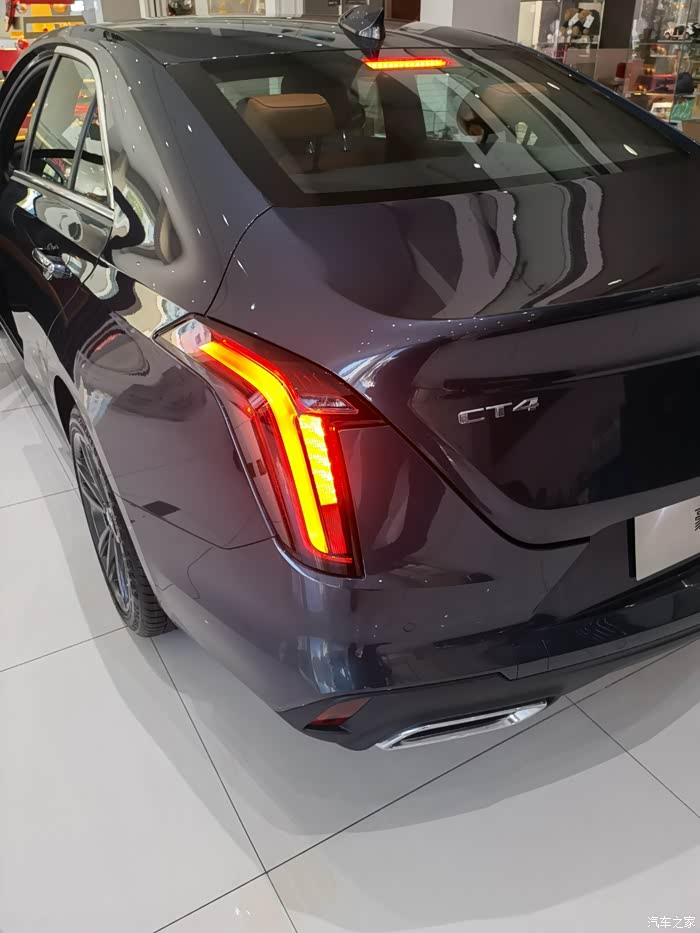 【图】21款ct4豪华/风尚的尾灯问题,请豪华/风尚车主解答_凯迪拉克ct4