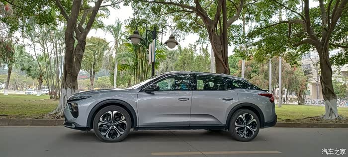 【图】安全感十足的凡尔赛c5x,颜值控的选择_凡尔赛c5 x论坛_汽车之家