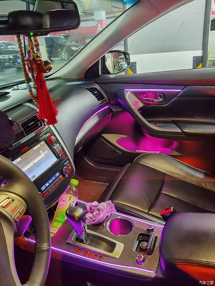 14款天籁氛围灯毕业效果