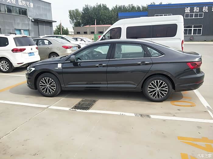 【图】有人提锰石黑的速腾吗_速腾论坛_汽车之家论坛