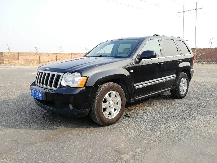 进藏神器10年大切诺基570057v8发动机