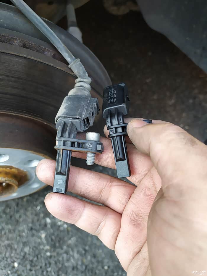 自己动手更换13款速派abs传感器