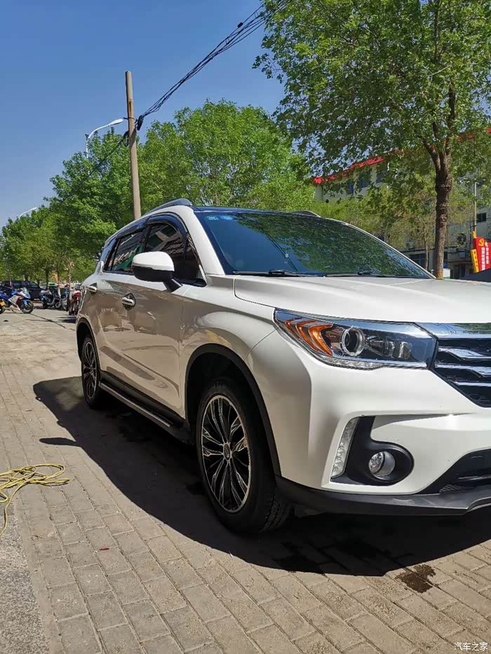 17款广汽传祺gs4看看值多少钱