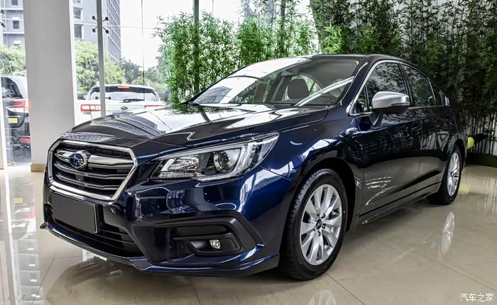 告别2021日系进口四驱宽体大家轿实拍斯巴鲁力狮