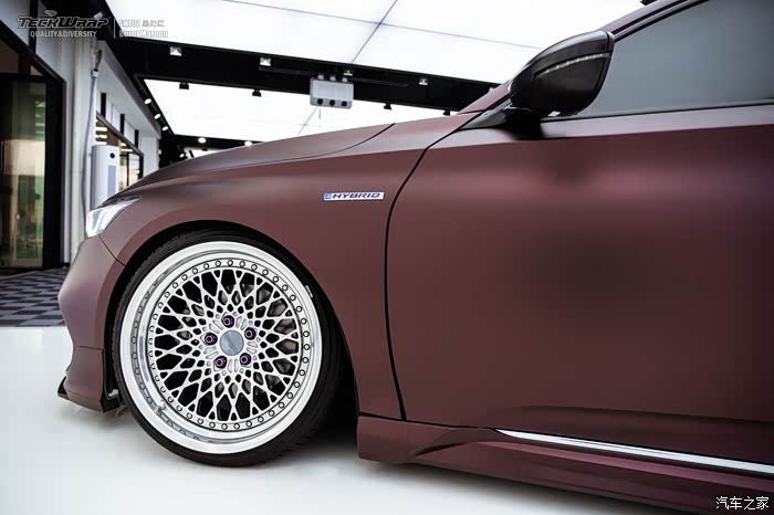 【图】雅阁变车王,改了低趴轮毂加黑幻红改色膜_雅阁论坛_汽车之家