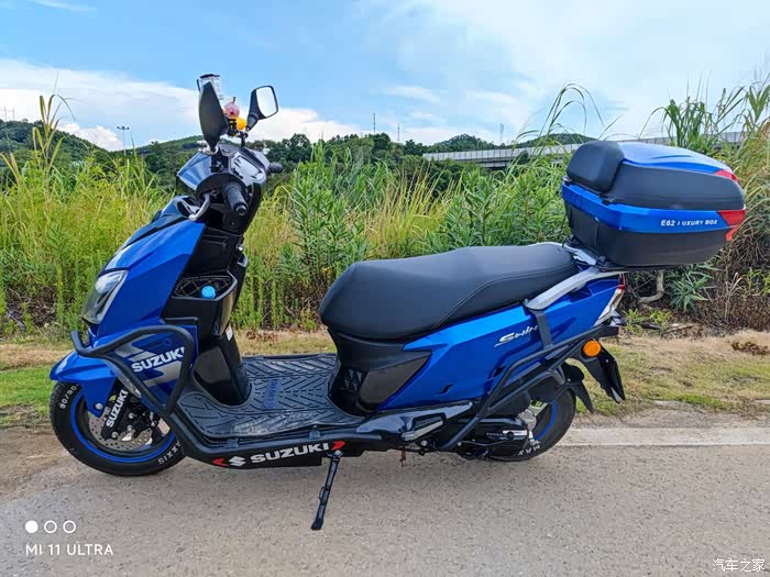 铃木uy125后备箱拆装