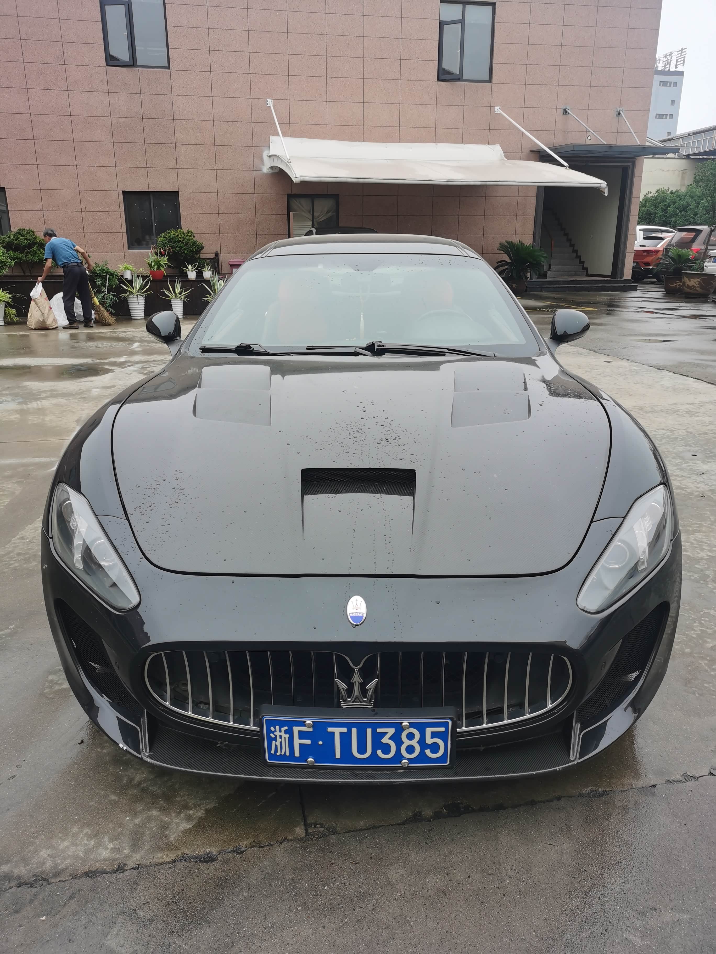 出售玛莎拉蒂gt3.0跑车