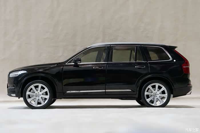 黑色沃尔沃xc90118赏析