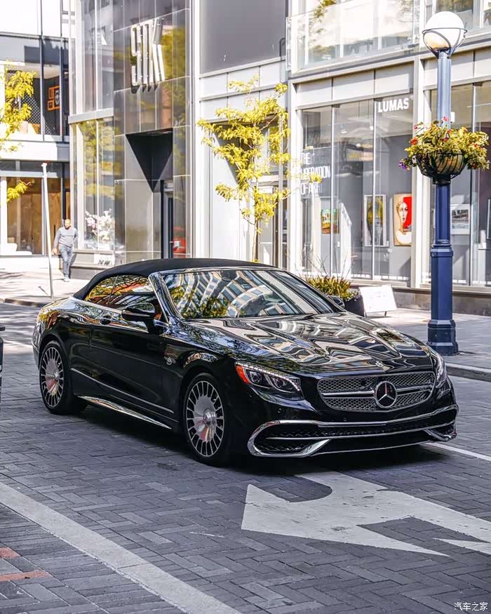 maybach s 650霸气侧漏,大佬气质