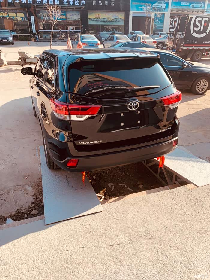 发现2019款的汉兰达尾部车标有变化,大家有没有注意