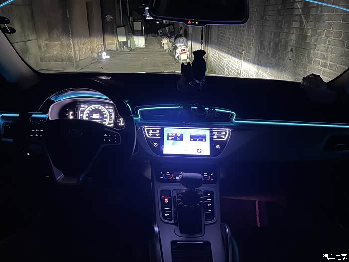 16款博越自己更换不一样的车机简直太完美了