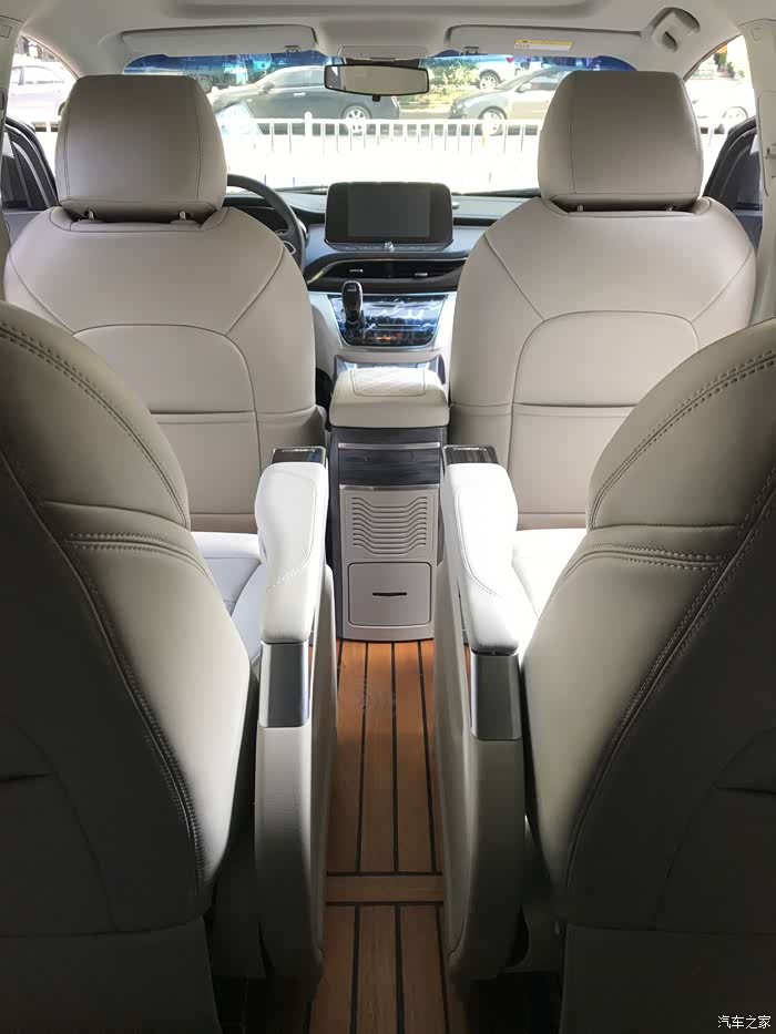 坐标杭州别克gl82020款陆上公务舱652t舒适型升级案例分享
