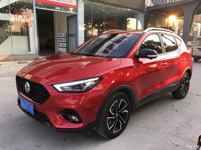 【图】新款zs贴膜,顺便加护板_名爵zs/ezs论坛_汽车之家论坛