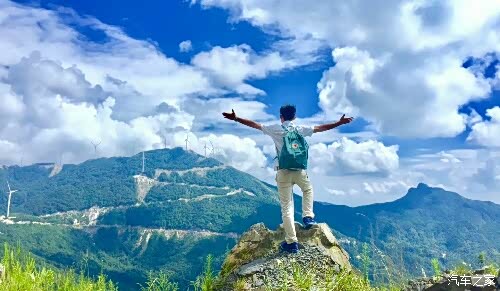 人生就是要多出去走走,暂时放压力,放飞自我,自然既能开阔视野,也能