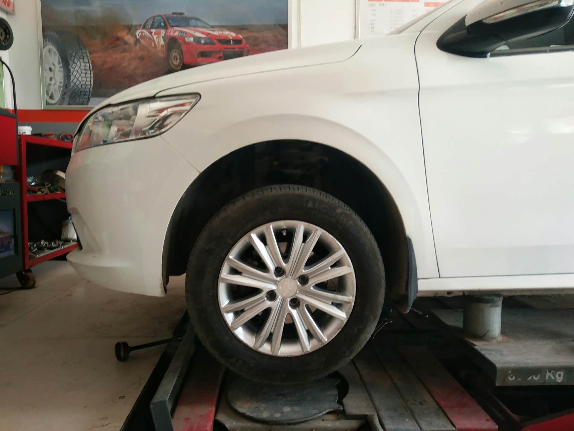 【图】标致301更换铝合金轮毂_标致301论坛_汽车之家论坛