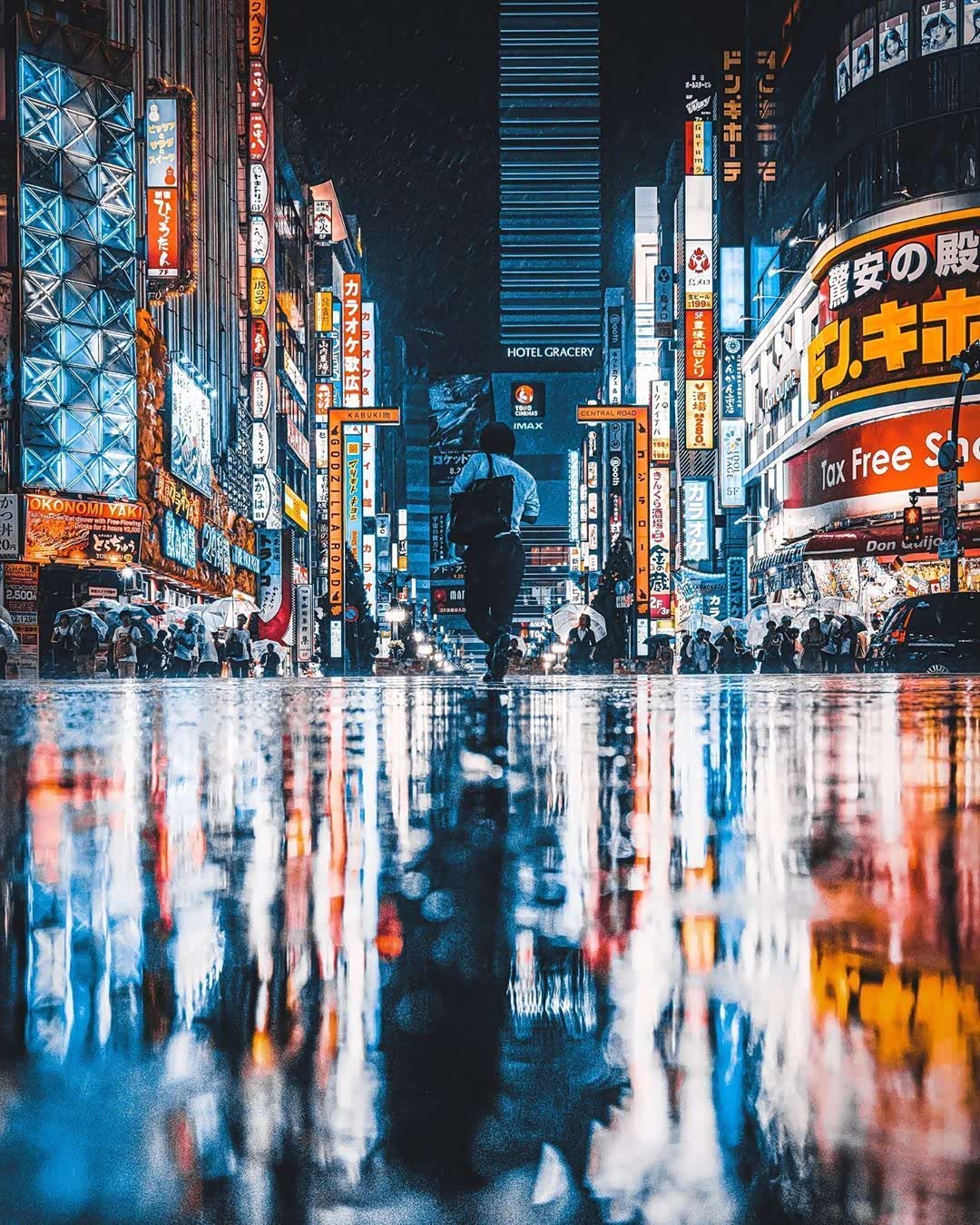 东京的雨夜和夜景太浪漫了