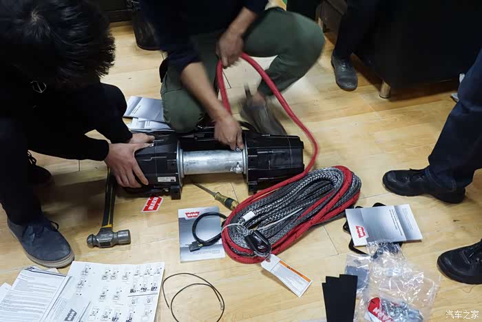 【图】途乐y62安装沃恩绞盘,施工图_途乐论坛_汽车之家论坛