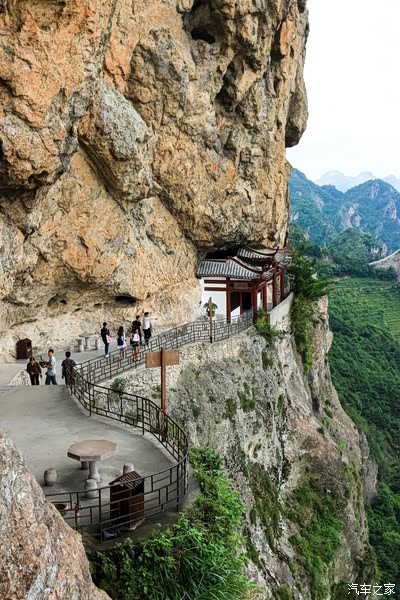 穿越灵峰,品味山韵