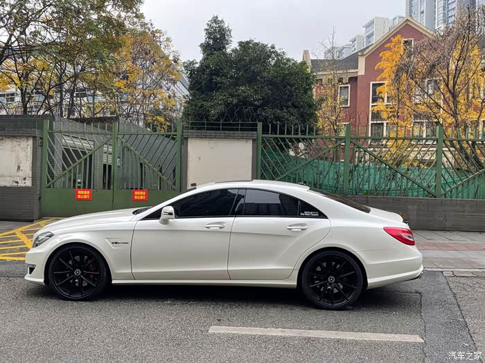 【图】成都出一台12款白色cls63_奔驰amg论坛_汽车之家论坛