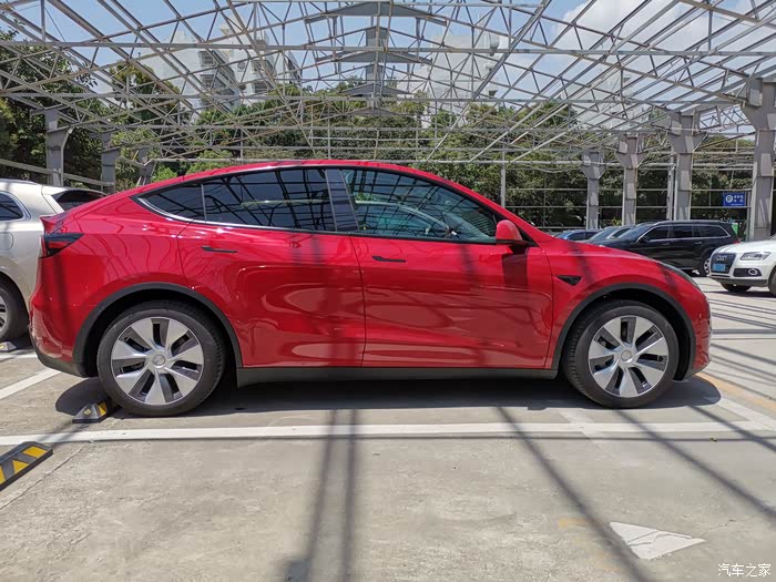 【图】红色modely红色modely,体验还可以_model y论坛_汽车之家论坛