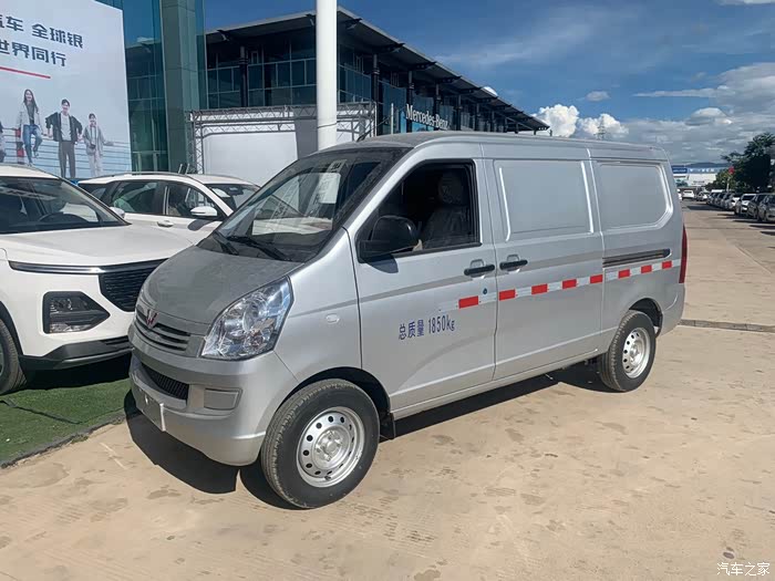 1690 | 回复: 12 五菱荣光论坛 荣光s,2020国六1.2l箱货39800贵吗?