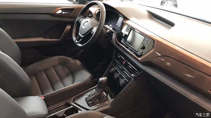 途岳金色伴我一路前行