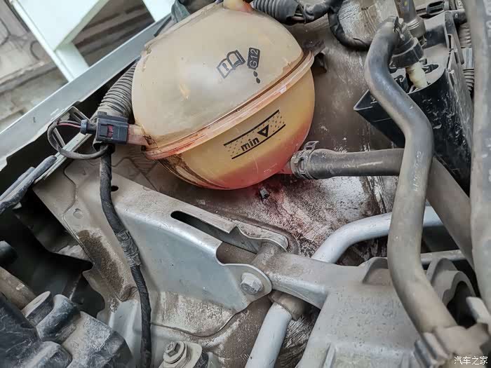 diy更换10款手动挡途观防冻液壶缅怀cn大师