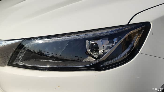 吉利缤瑞 性价比较高 适合年轻人的一款车型