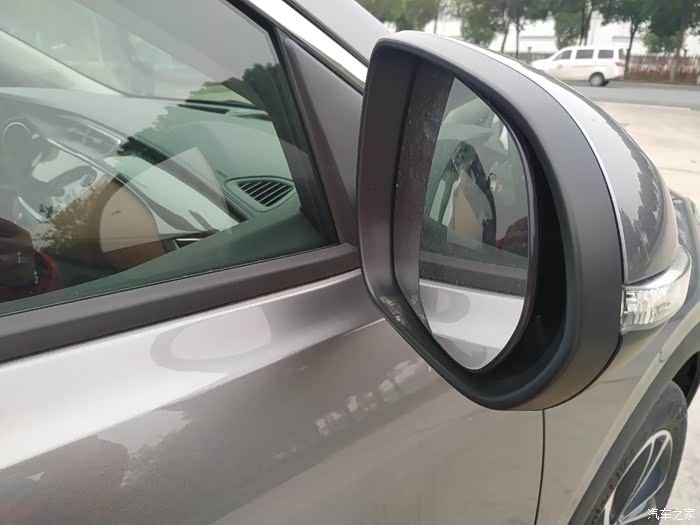 昂科拉gx陪我一起看路途风景