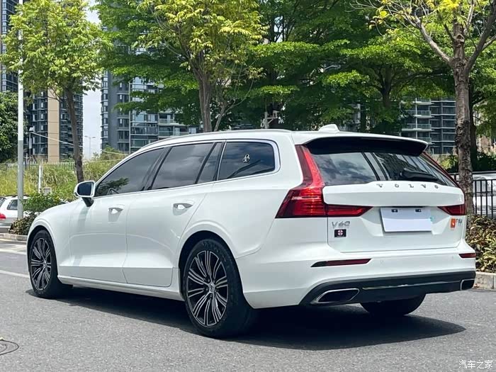 出2020年沃尔沃v60豪华版t5