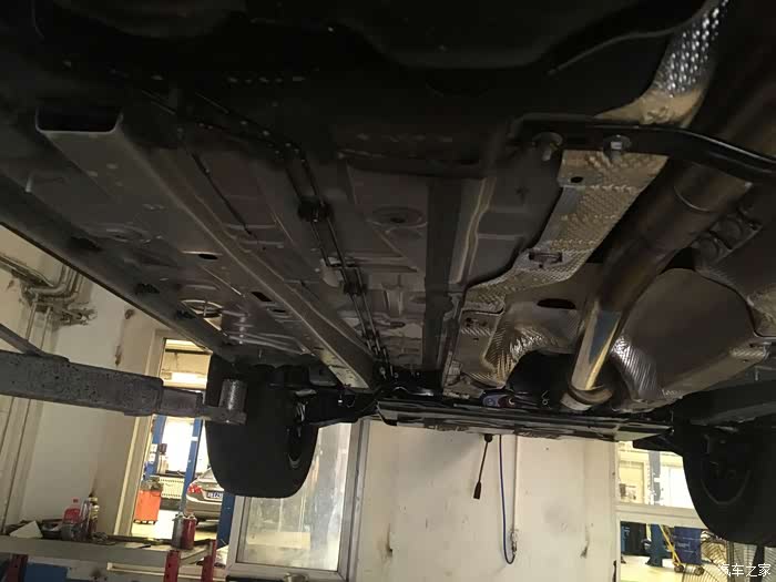 2.0途岳装甲底盘