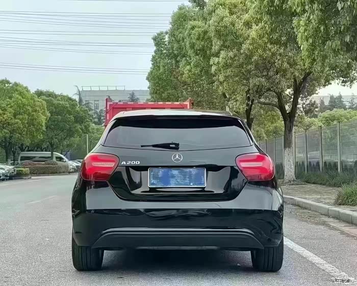 【图】进口小奔驰a200本地女士一手车 2017上牌 5万公里_奔驰a级论坛
