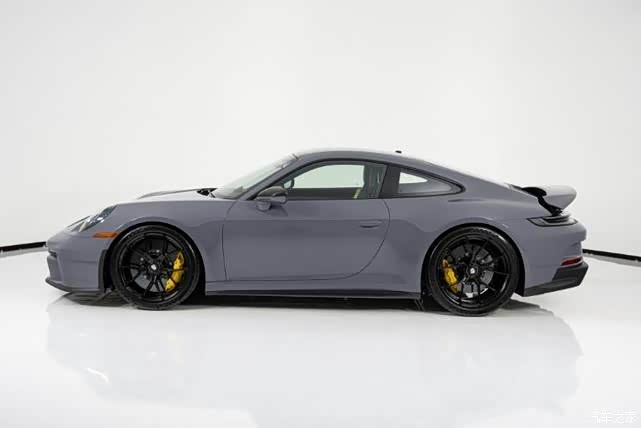 2022款保时捷911gt340手动挡灰黑现车鉴赏