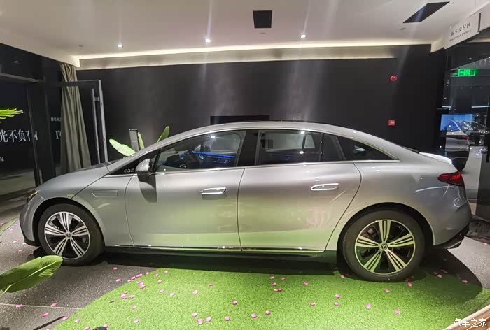 【图】换车啦,eqe豪华时空银_奔驰eqe论坛_汽车之家论坛