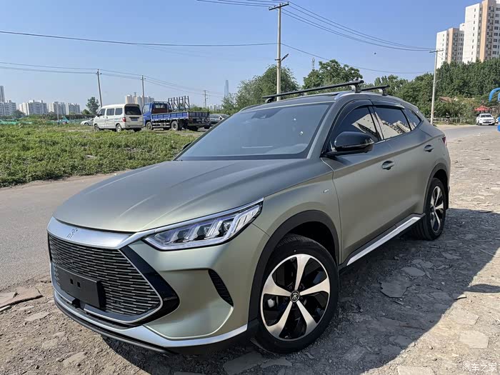 比亚迪宋plusdmi改色帅炸了