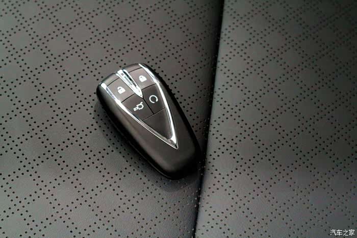 老车主看新车——实拍品鉴长安逸动plus!