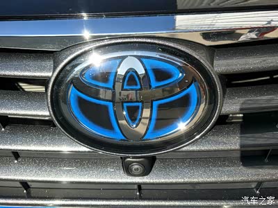 混动标杆:丰田亚洲龙