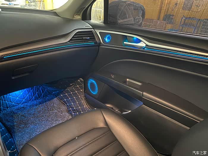 【图】氛围灯,可以原车屏控制,手机控制_蒙迪欧论坛_汽车之家论坛