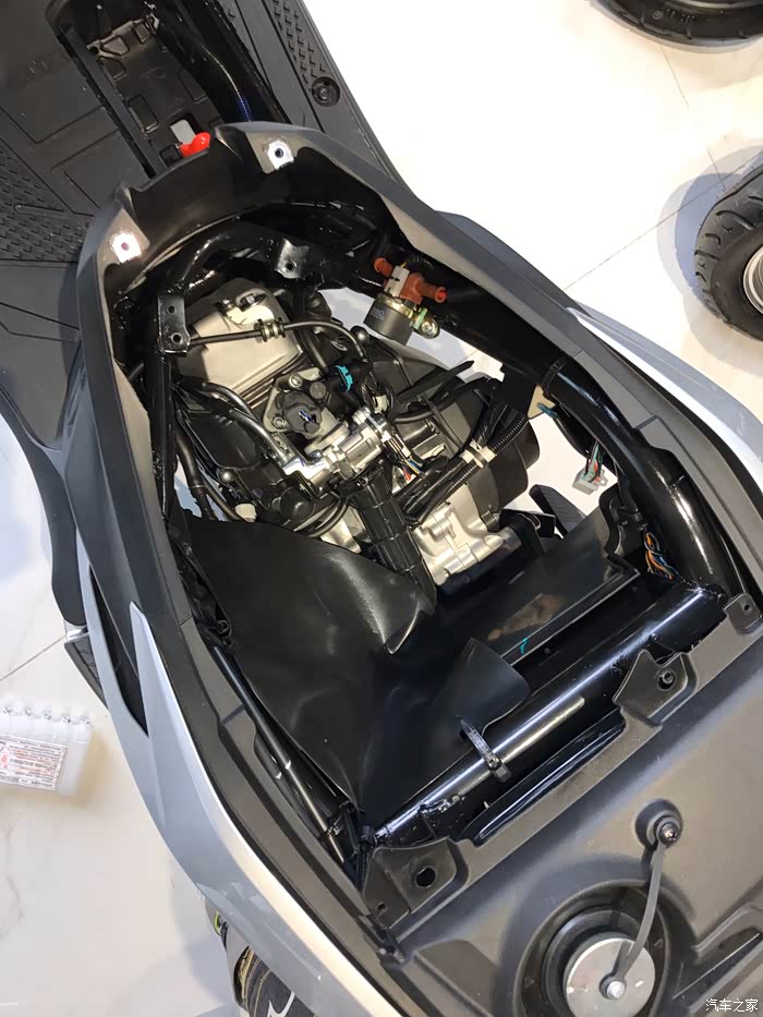 机缘巧合直奔主题提铃木uy125t